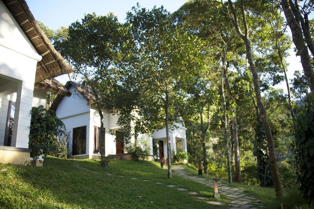 Niraamaya Retreats Cardamom Club Thekkady Exterior photo