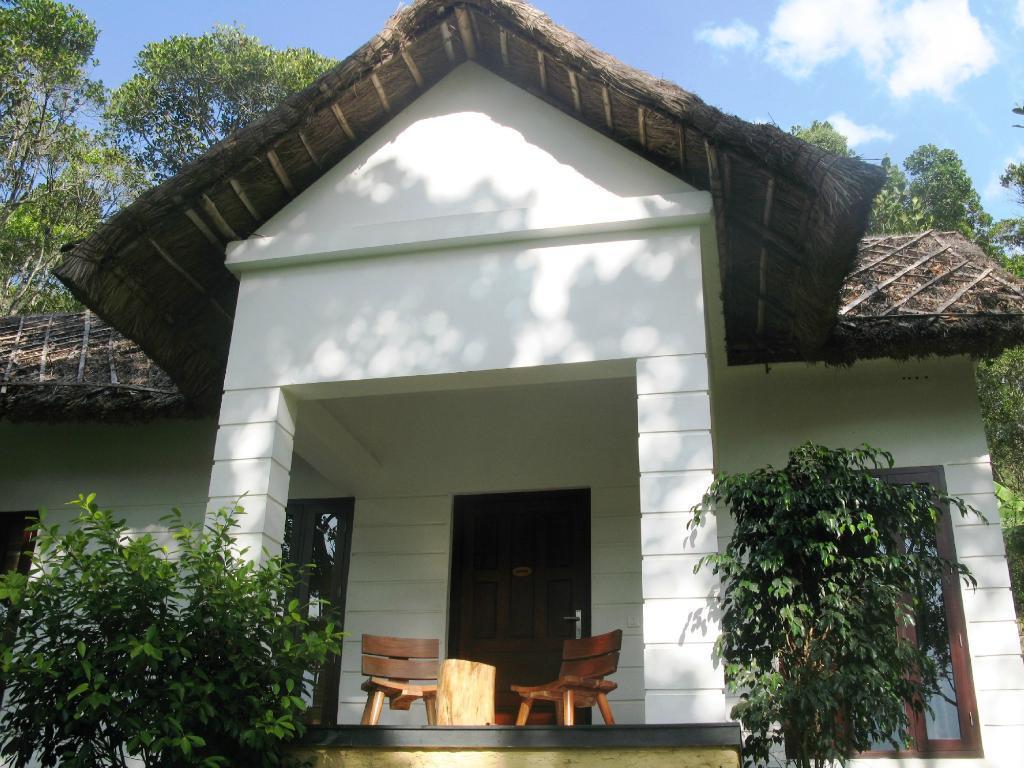 Niraamaya Retreats Cardamom Club Thekkady Exterior photo